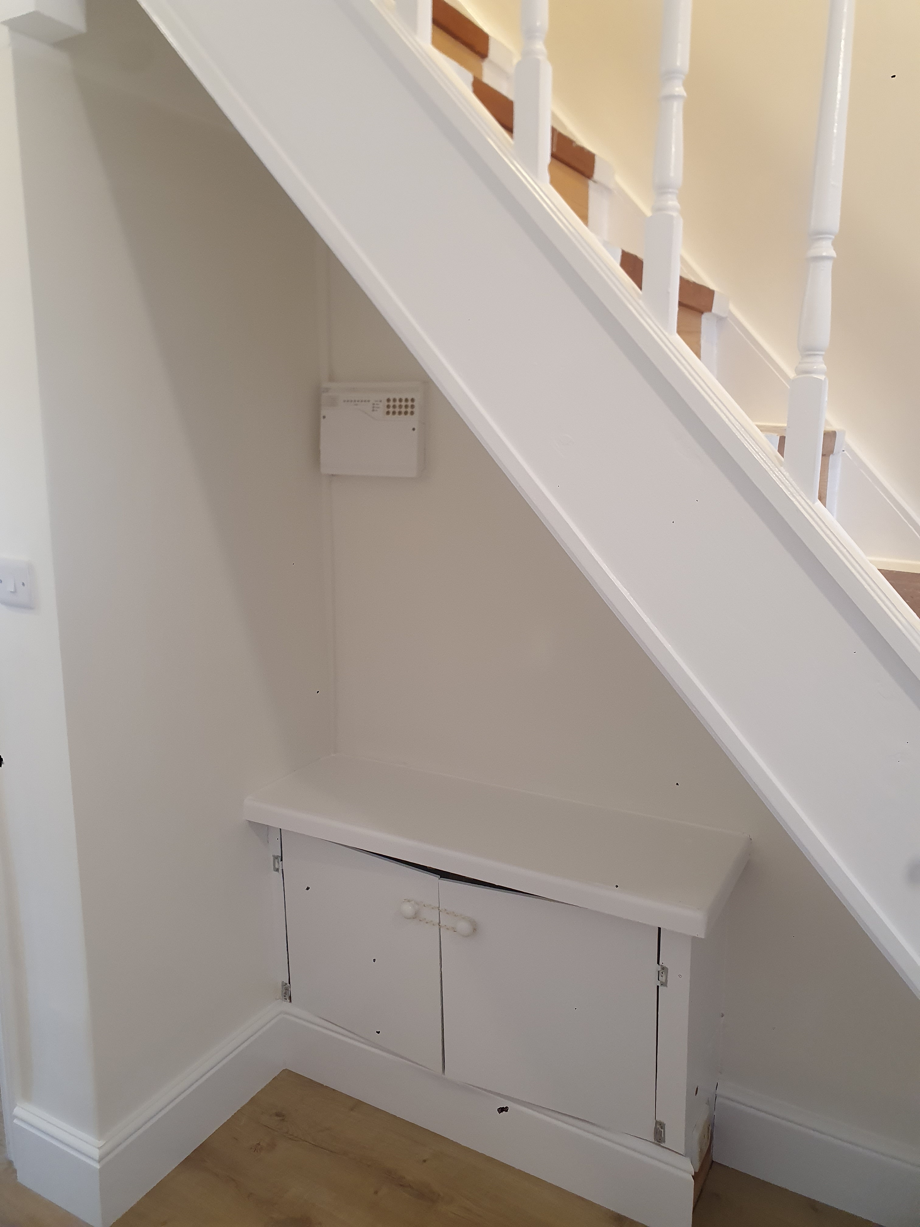 Residential interior decorating and finish